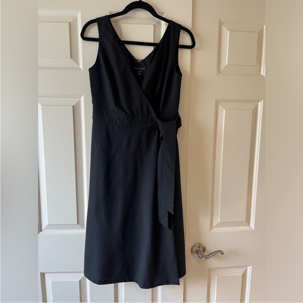 2 for $100
BANANA REPUBLIC Lightweight Wool Wrap Dress